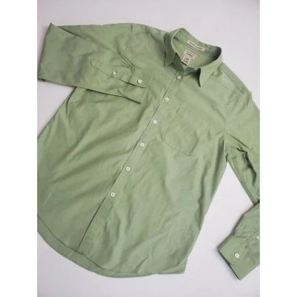 L.L. Bean Women's Wrinkle Resistant Long Sleeve Button Up Casual Shirt, S - Picture 4 of 7